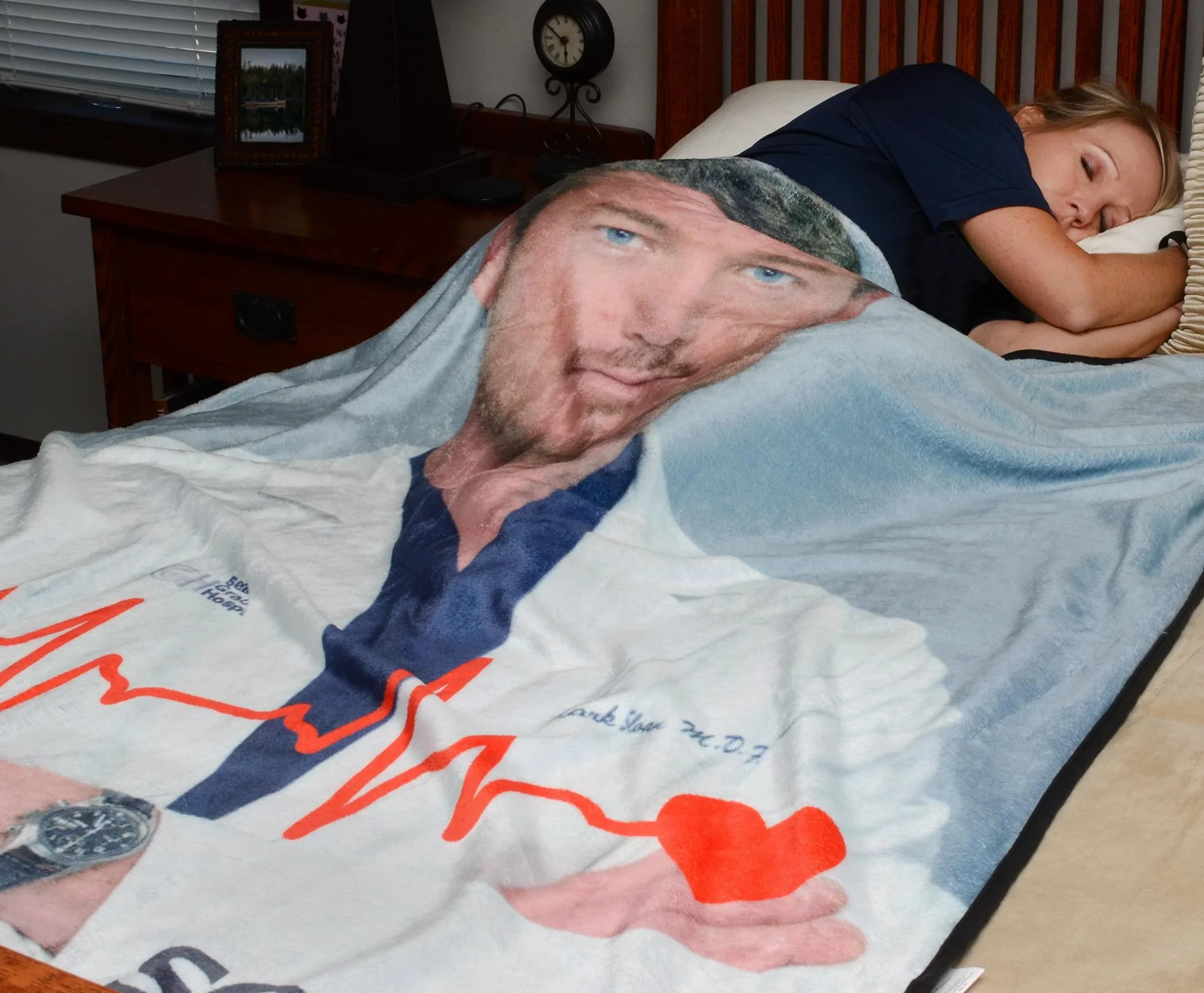 Grey's Anatomy McSteamy Fleece Throw Blanket | 45 x 60 Inches - Image 5