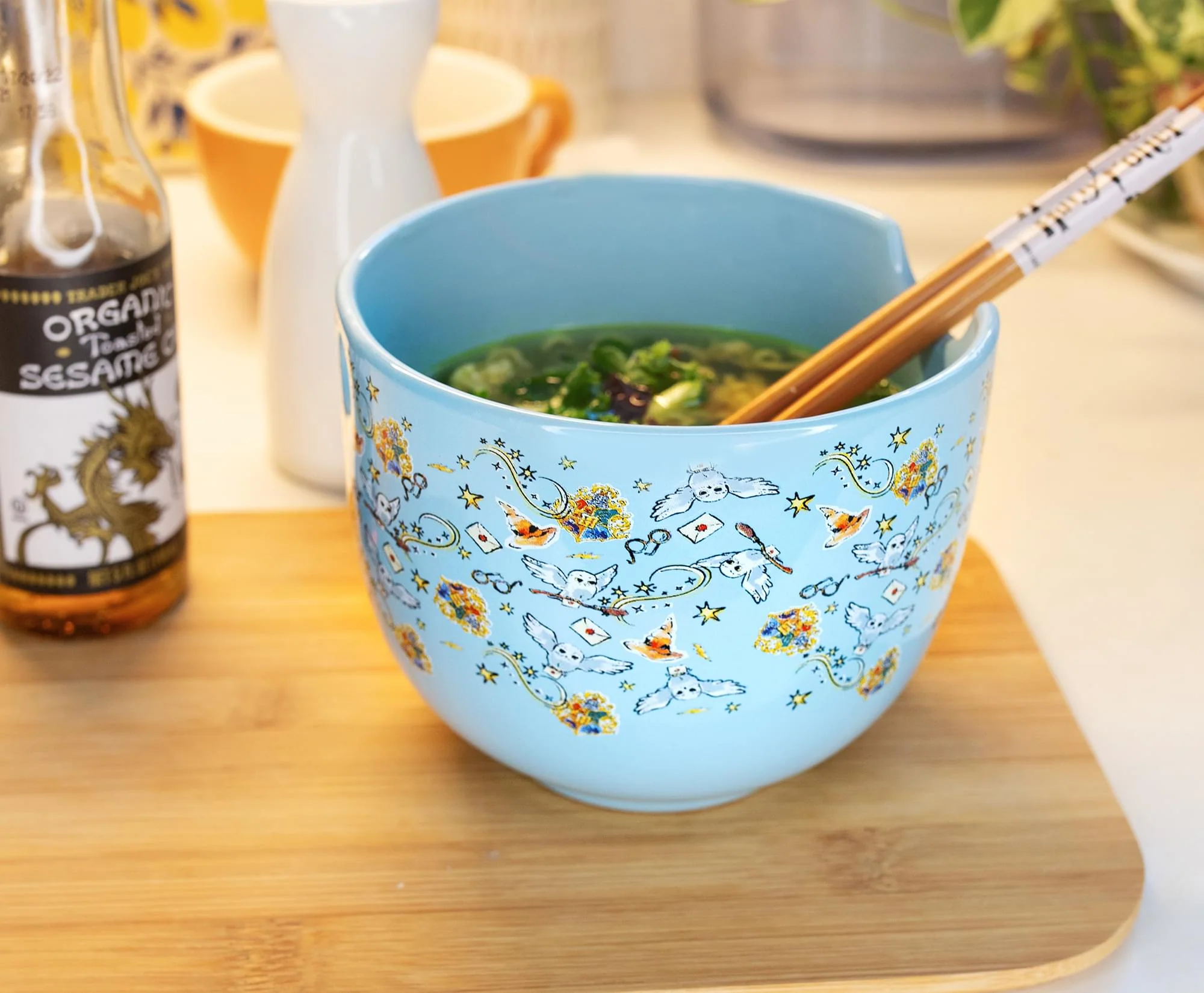 Harry Potter Hogwarts Icons Dinnerware Set | 20-Ounce Ramen Bowl With Chopsticks - Image 8