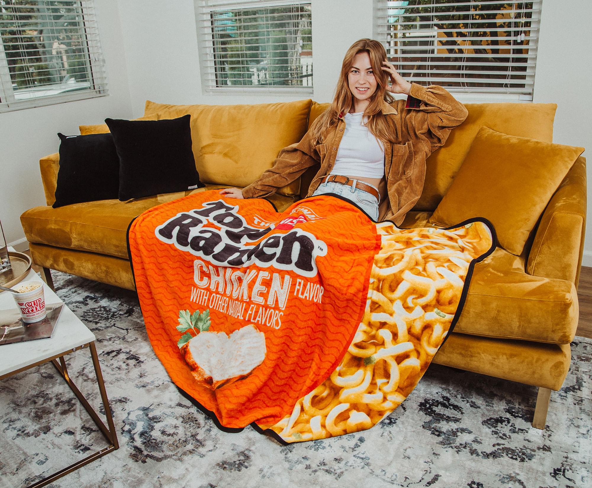 Nissin Top Ramen Chicken Flavor Microplush Throw Blanket | 45 x 60 Inches - Image 4
