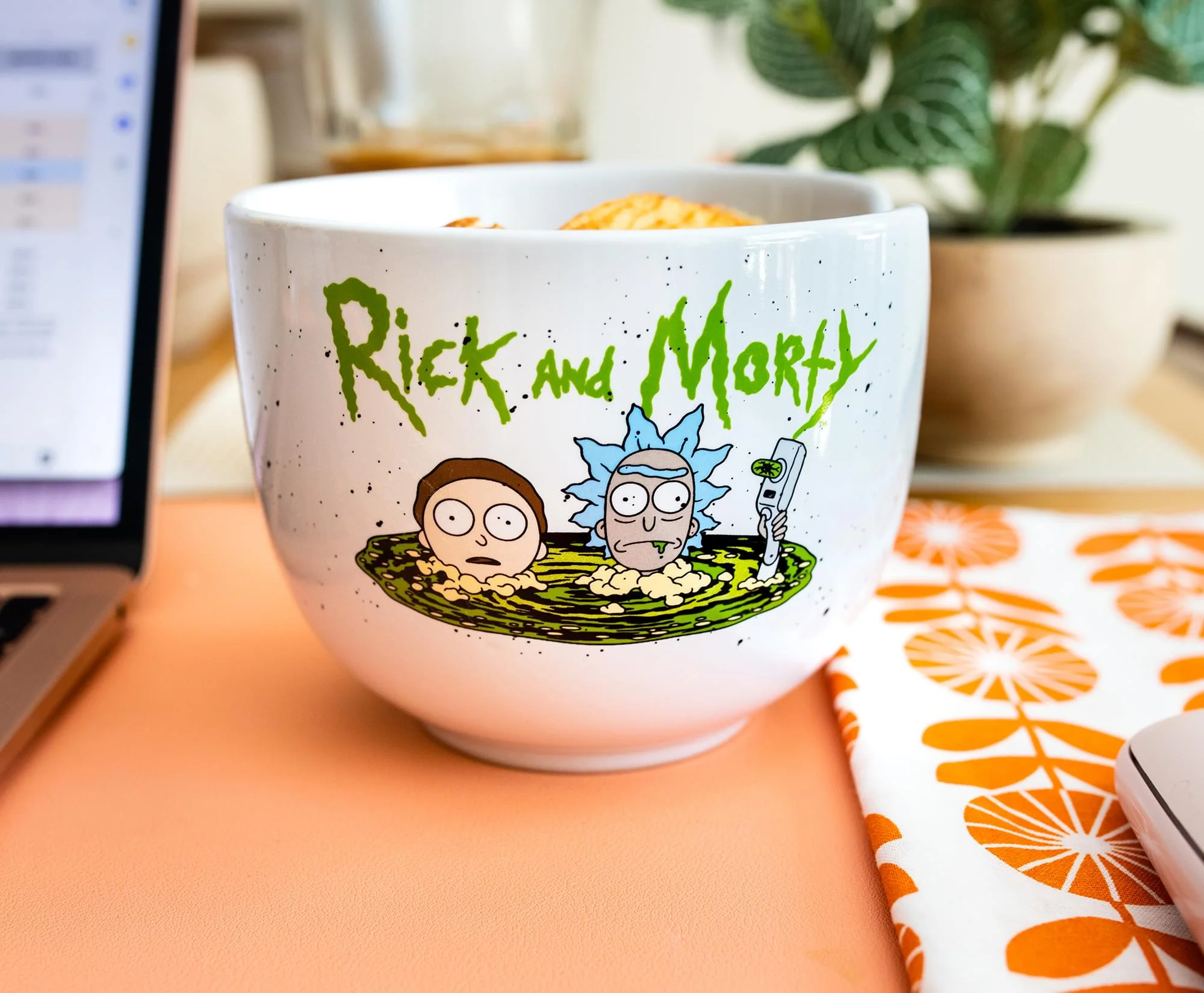 Rick and Morty Portal Japanese Dinnerware Set | 20-Ounce Ramen Bowl, Chopsticks - Image 6