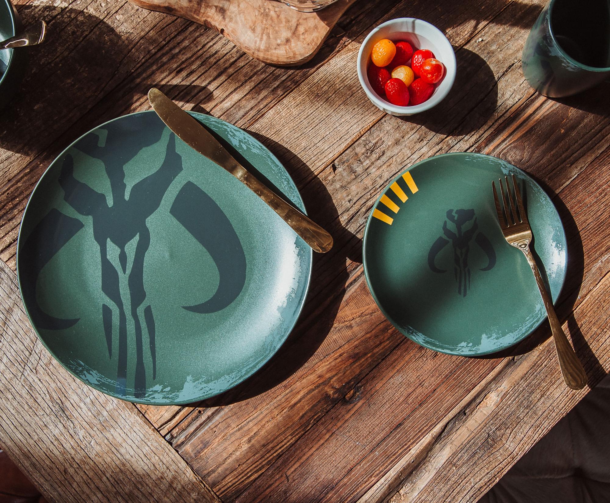 Star Wars Boba Fett Mandalorian Stoneware Plates & Bowl Collection | 4-Piece Set - Image 5
