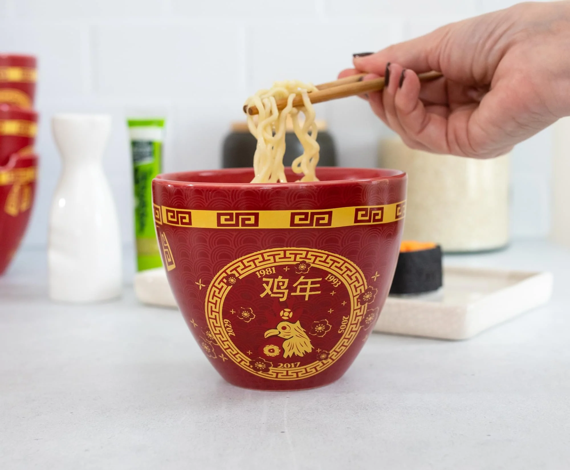 Year Of The Rooster Chinese Zodiac 16-Ounce Ramen Bowl and Chopstick Set - Image 5